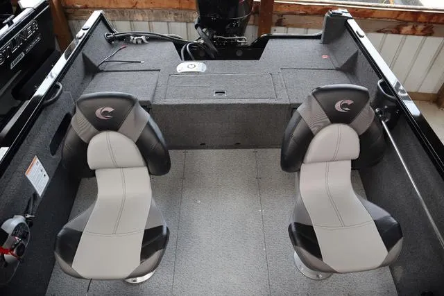 Slide: The Image of Crestliner 1650 HAWK SC JS 2025 - 5