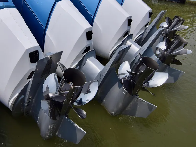 Slide: The Image of 2023 Formula 500 Super Sport Crossover outboard engines with stainless steel propellers. - 13