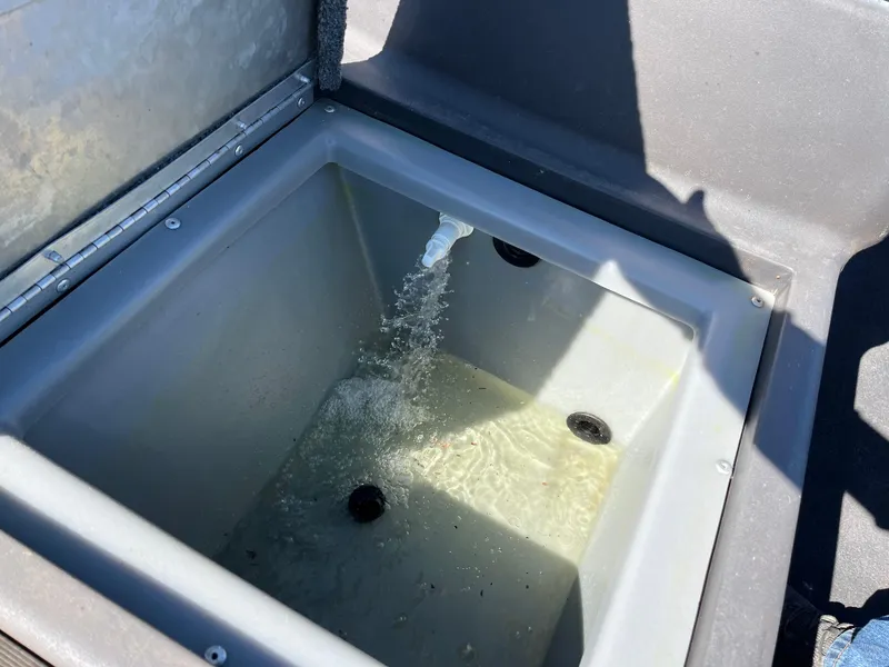 Slide: The Image of Tracker Pro 160 2019 - 80