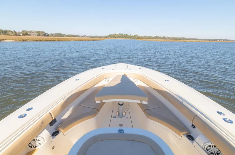 Slide: The Image of Scout 355 LXF 2019 - 52