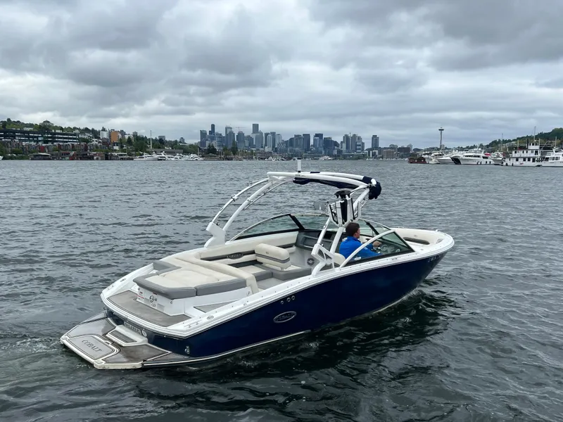 Slide: The Image of Cobalt CS23 Surf 2020 - 5