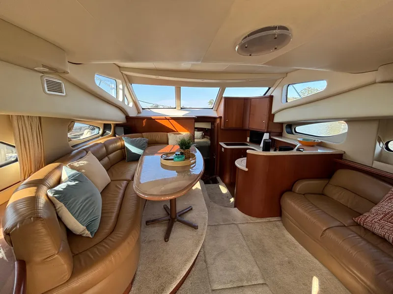 Slide: The Image of Silverton 38 Sport Bridge 2005 - 20