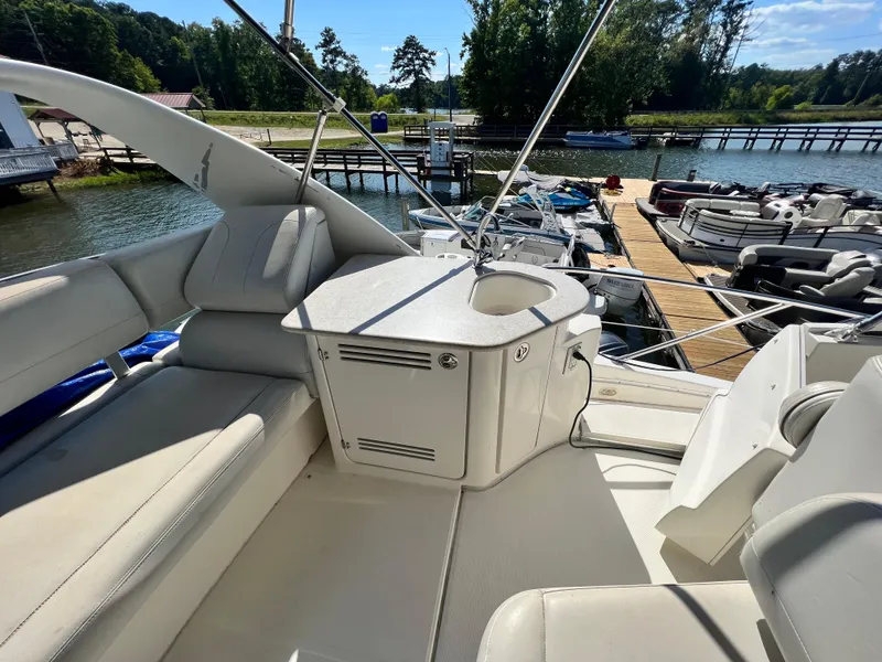 Slide: The Image of Silverton 38 Sport Bridge 2005 - 36