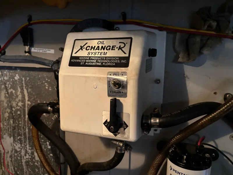 Slide: The Image of Silverton 38 Sport Bridge 2005 - 8