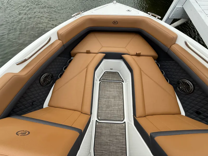 Slide: The Image of Cobalt R4 2025 - 742