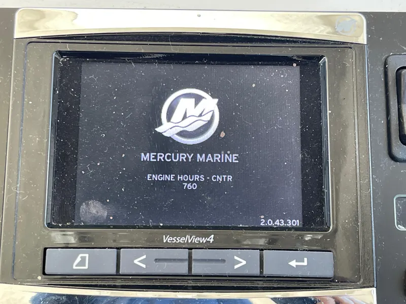 Slide: The Image of Mercury Marine VesselView4 display showing 760 engine hours on Farallon 3200 Explorer 2016. - 17