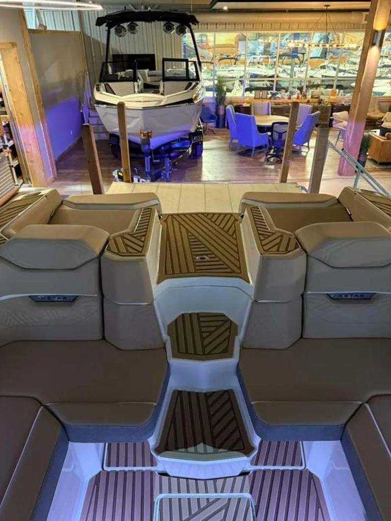 Slide: The Image of MasterCraft XStar 23 2025 - 6
