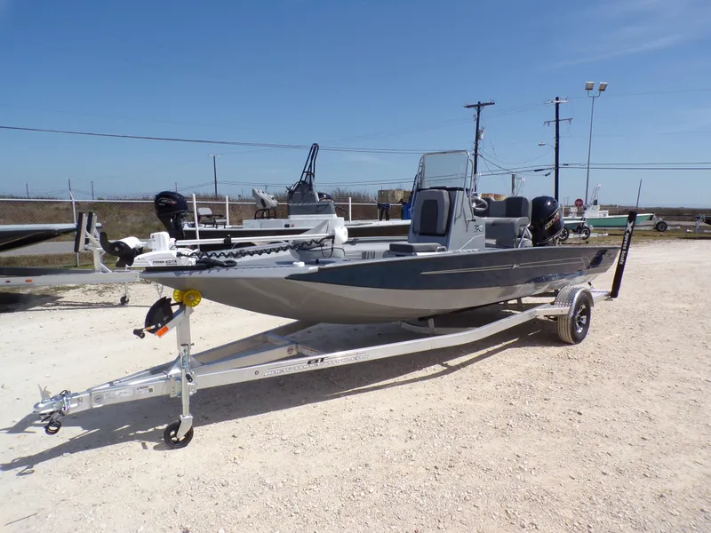 Slide: The Image of Xpress H20B Bay 2025 - 3