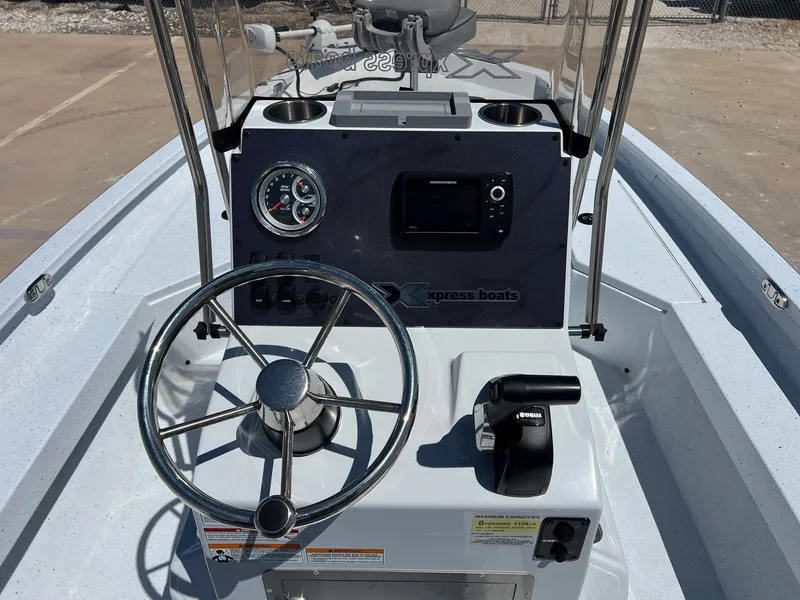 Slide: The Image of Xpress H20B Bay 2025 - 19