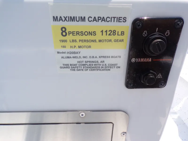 Slide: The Image of Xpress H20B Bay 2025 - 24