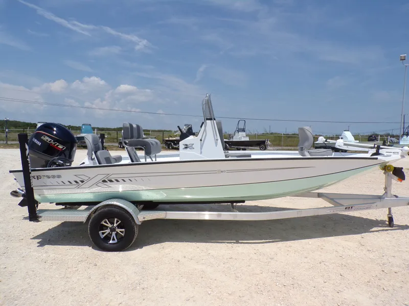 Slide: The Image of Xpress H20B Bay 2025 - 7