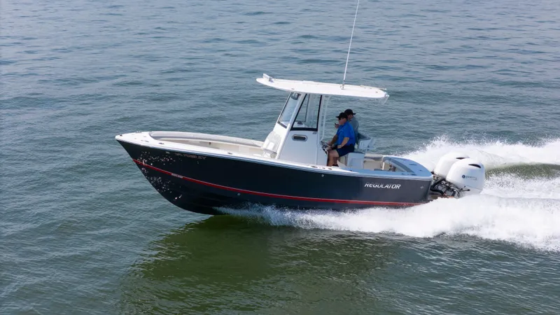 Slide: The Image of Regulator Marine 23 Forward Seating 2021 - 46