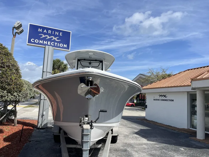 Slide: The Image of 2025 Sea Hunt Ultra 265 SE boat at Marine Connection dealership. - 3