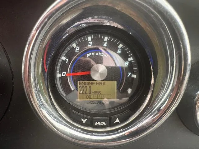 Slide: The Image of Tachometer of 2015 Sea Ray 270 SLX showing 222 engine hours. - 14