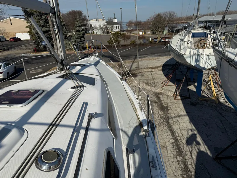 Slide: The Image of Hunter 33 2007 - 54