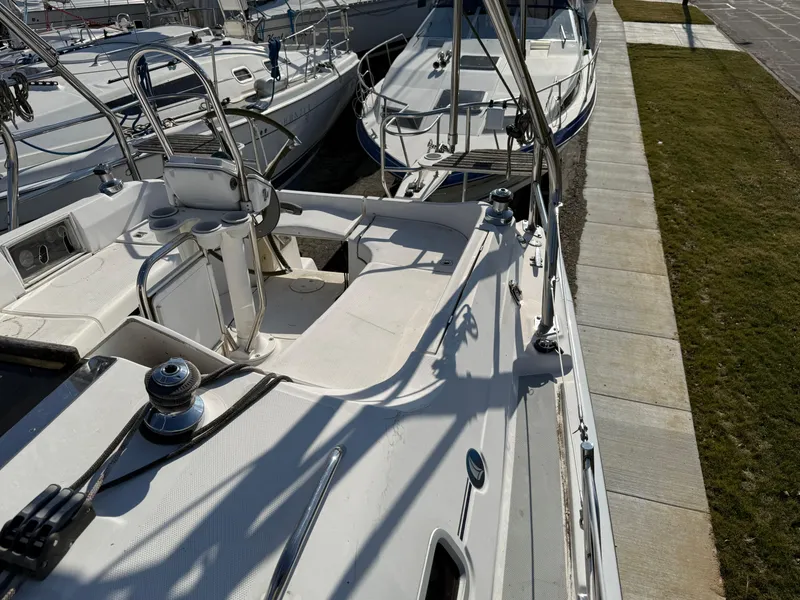 Slide: The Image of Hunter 33 2007 - 60