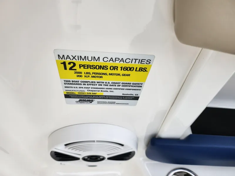 Slide: The Image of 2017 Chaparral 21 H2O Ski & Fish OB capacity label, 12 persons or 1600 lbs. - 16