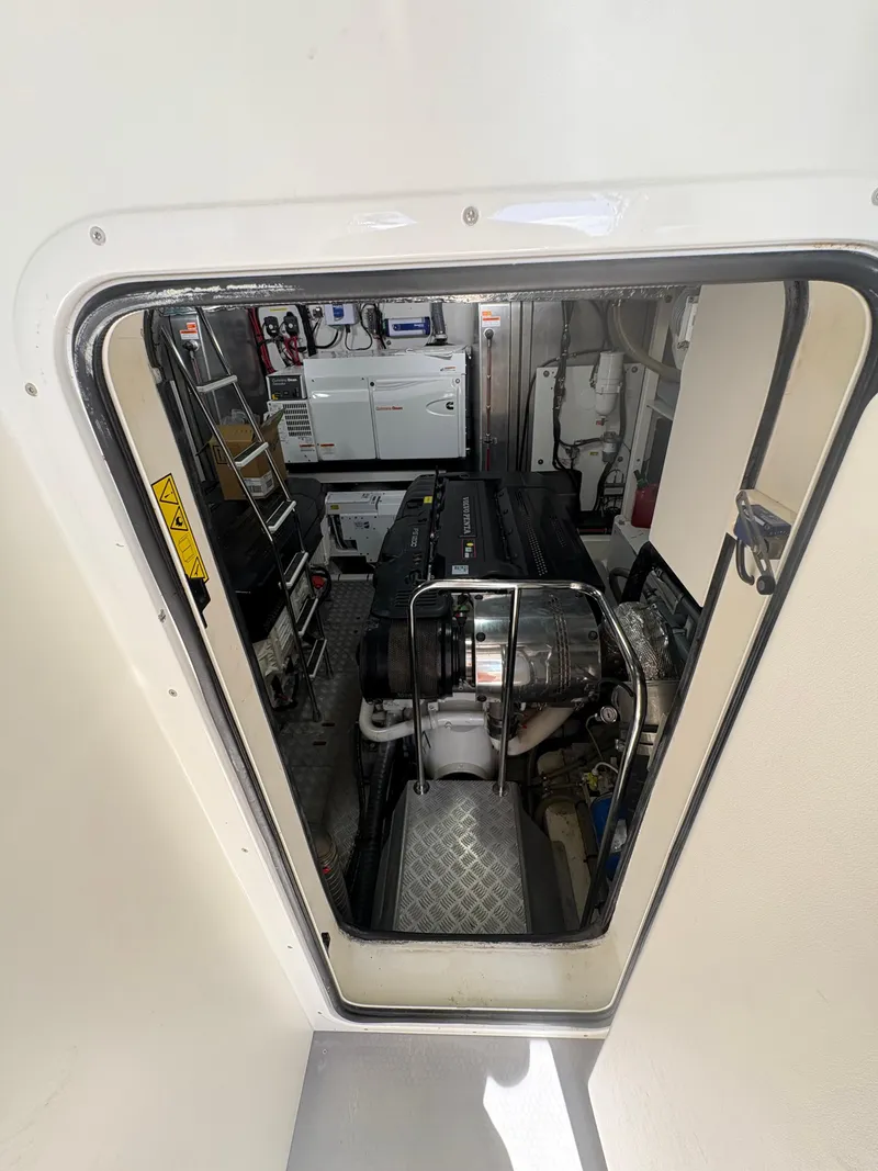 Slide: The Image of Prestige 680 2018 - 53