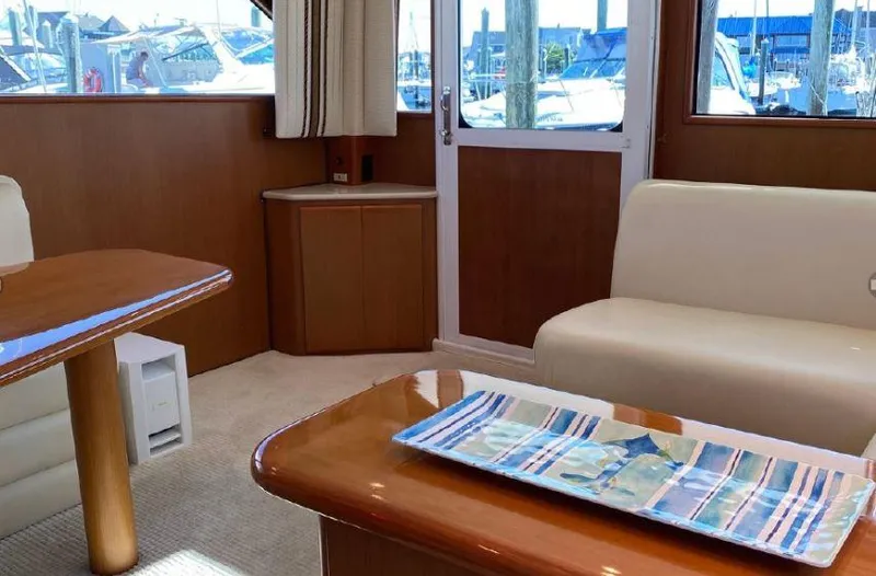 Slide: The Image of Post 42 c 2001 - 29