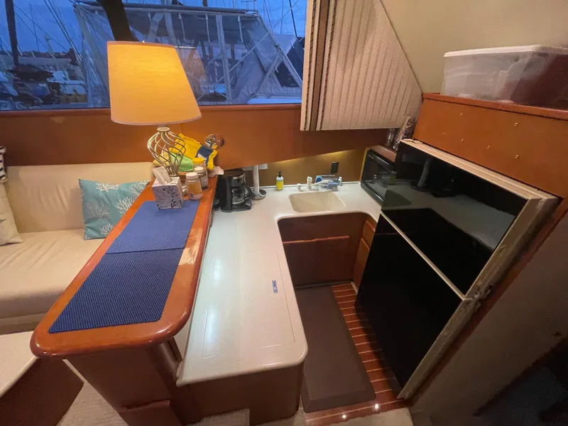 Slide: The Image of Post 42 c 2001 - 33