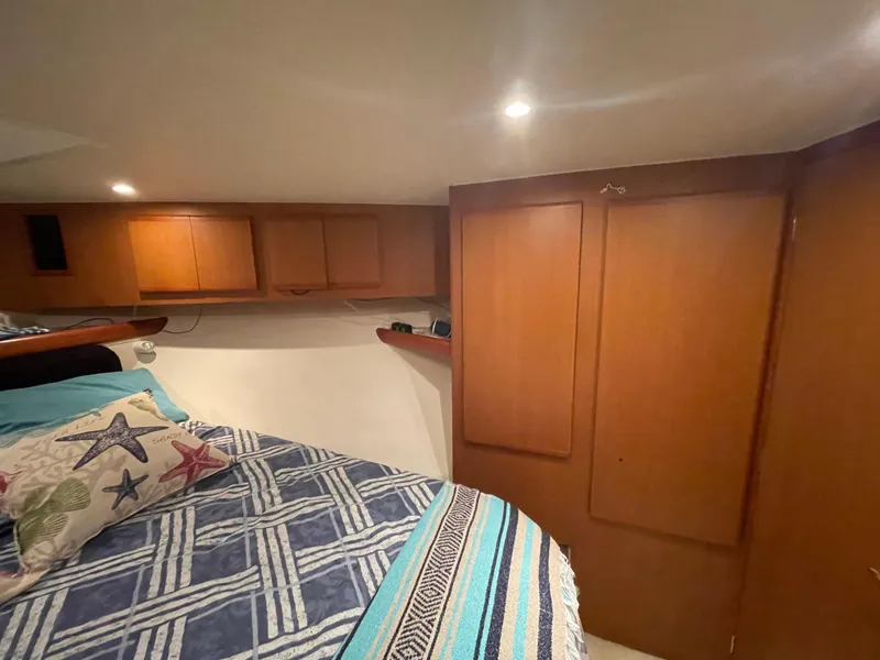 Slide: The Image of Post 42 c 2001 - 41