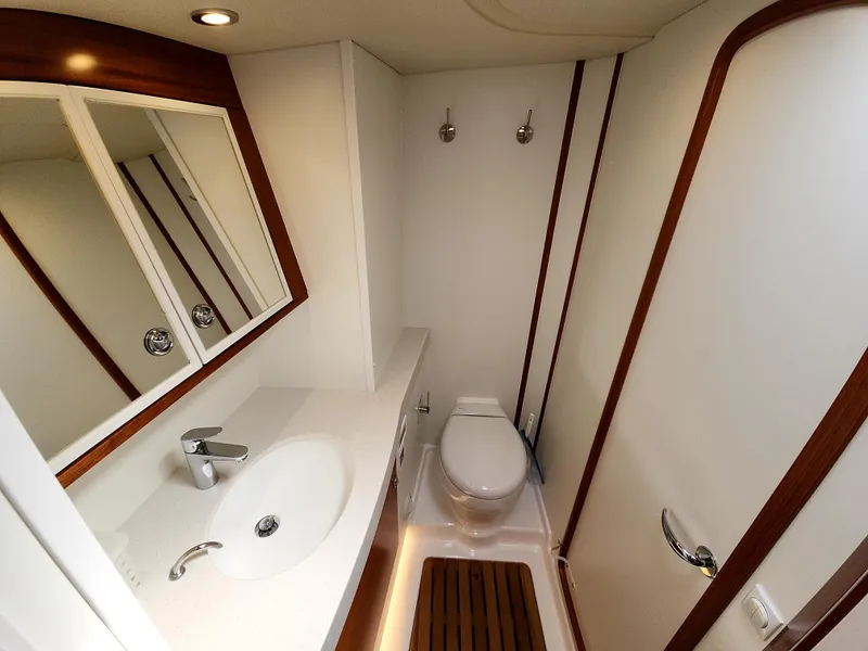 Slide: The Image of Hallberg-Rassy 57 2023 - 65