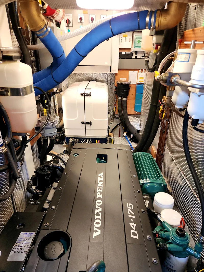 Slide: The Image of Hallberg-Rassy 57 2023 - 81