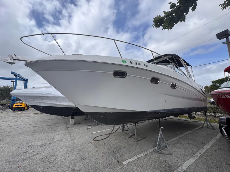 Slide: The Image of Four Winns 298 Vista 2004 - 0