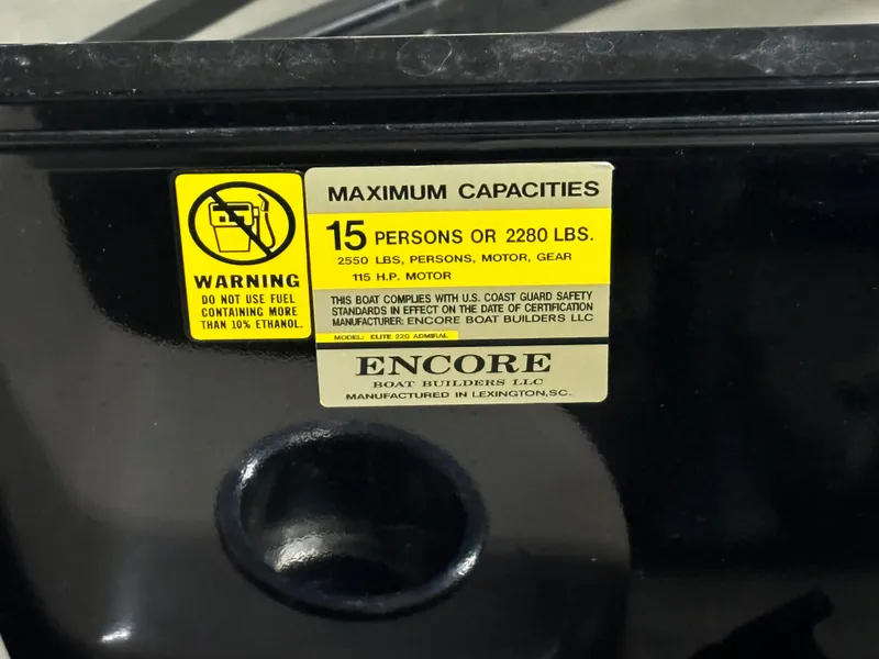 Slide: The Image of 2017 Bentley Pontoons 220 Elite Admiral capacity label, 15 persons or 2280 lbs. - 5