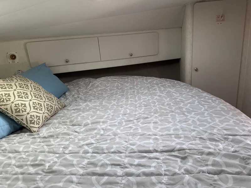 Slide: The Image of Silverton 34 Aft Cabin Motor Yacht 1992 - 17