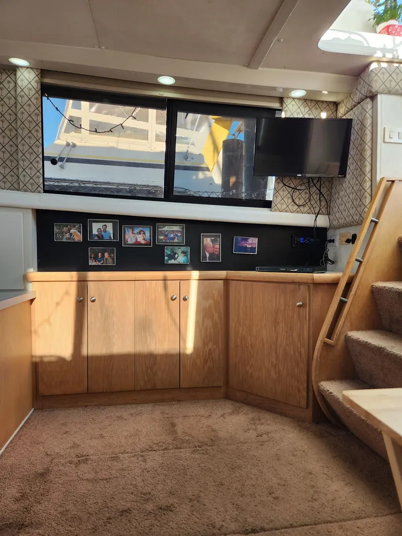 Slide: The Image of Silverton 34 Aft Cabin Motor Yacht 1992 - 4