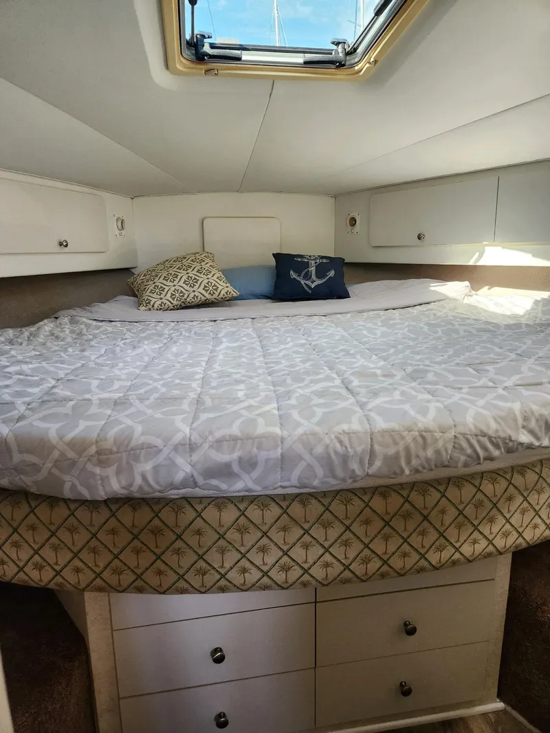 Slide: The Image of Silverton 34 Aft Cabin Motor Yacht 1992 - 8