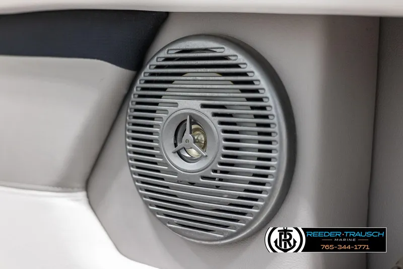 Slide: The Image of 2019 Four Winns HD200 boat speaker detail with Reeder-Trausch Marine logo. - 39