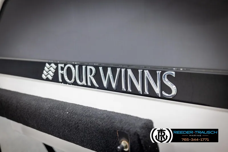 Slide: The Image of Four Winns HD200 2019 - 50