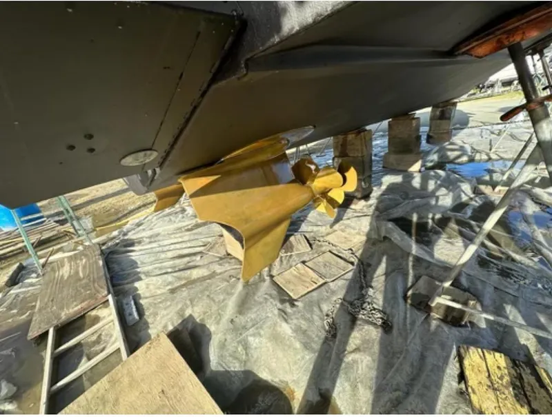 Slide: The Image of Tiara 4500 Sovran 2014 - 79