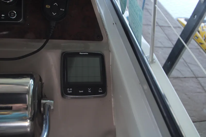 Slide: The Image of Sea Ray Sundancer 400 1999 - 104