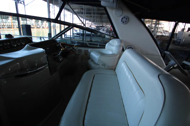 Slide: The Image of Sea Ray Sundancer 400 1999 - 107