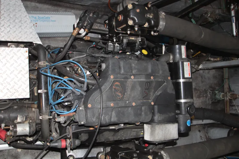 Slide: The Image of Sea Ray Sundancer 400 1999 - 114