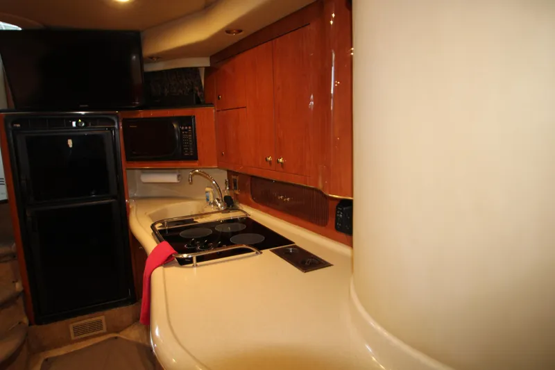 Slide: The Image of Sea Ray Sundancer 400 1999 - 79