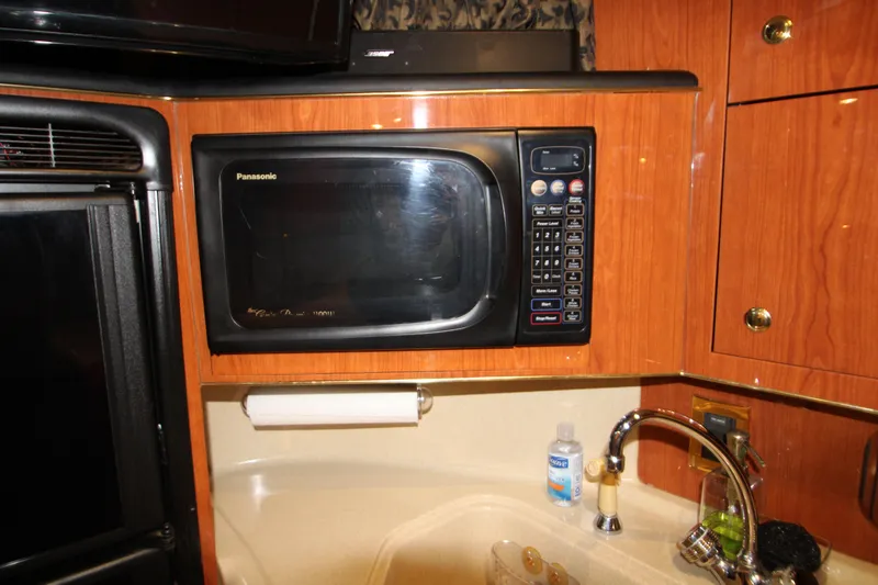 Slide: The Image of Sea Ray Sundancer 400 1999 - 84