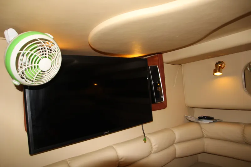 Slide: The Image of Sea Ray Sundancer 400 1999 - 90