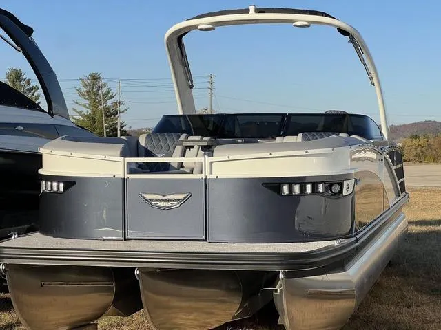 Slide: The Image of Bennington 25 RXFBWA 2023 - 11