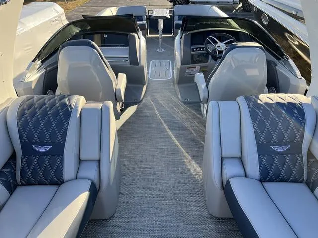 Slide: The Image of Bennington 25 RXFBWA 2023 - 20