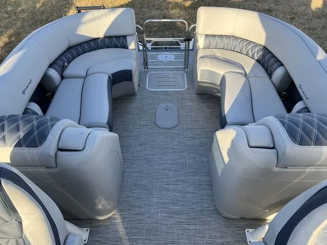 Slide: The Image of Bennington 25 RXFBWA 2023 - 25