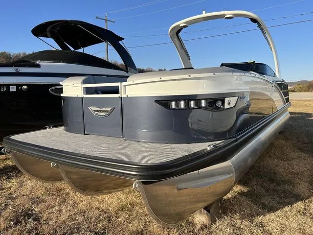 Slide: The Image of Bennington 25 RXFBWA 2023 - 4