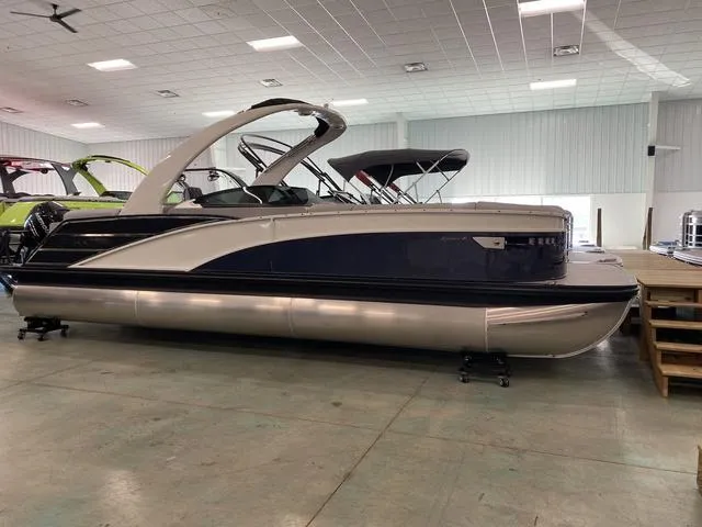 Slide: The Image of Bennington 25 RXFBWA 2023 - 6