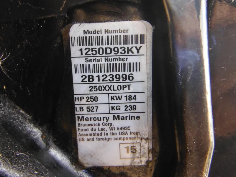 Slide: The Image of Robalo 2440 Walkaround 1999 - 50