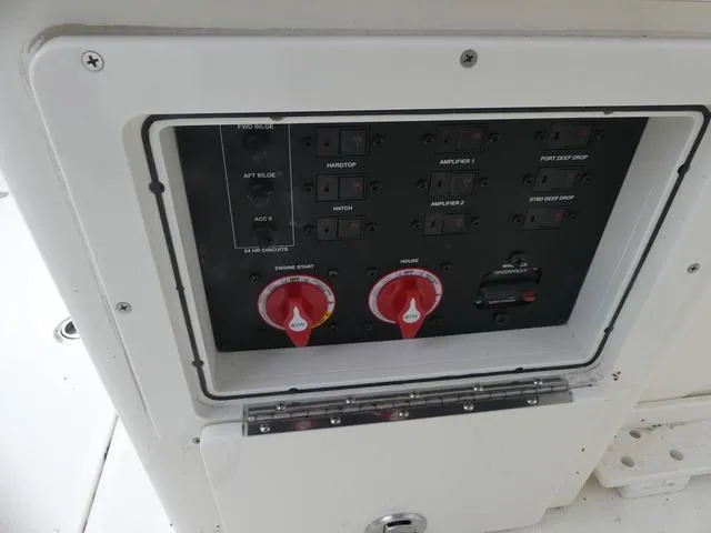 Slide: The Image of Cobia 265 Center Console 2025 - 19