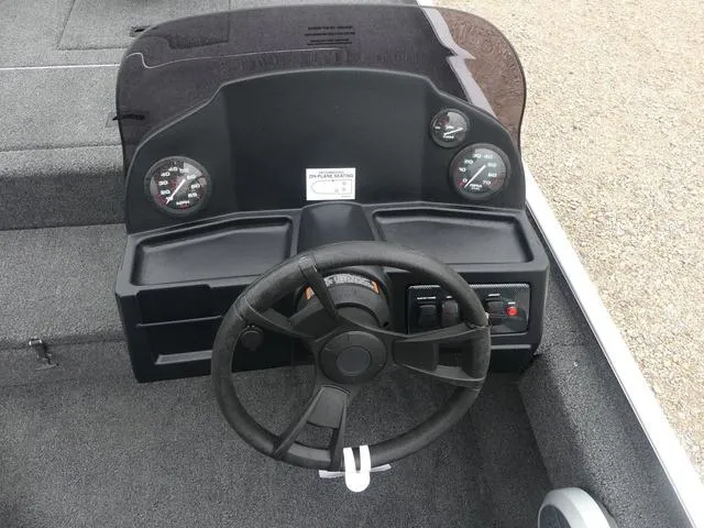 Slide: The Image of Lowe Skorpion 16 2025 - 5