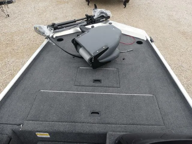 Slide: The Image of Lowe Skorpion 16 2025 - 6